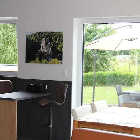 Holiday home In Auf Dem Maifeld Naunheim